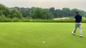 Putting warmup to play
