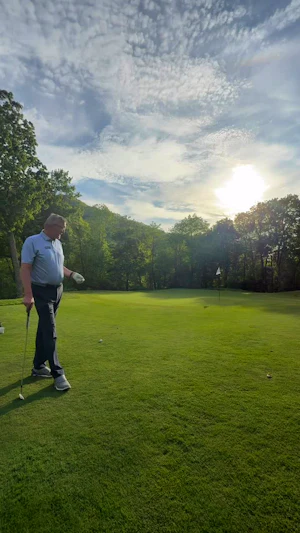 How to Choose the Right Club for Greenside Shots