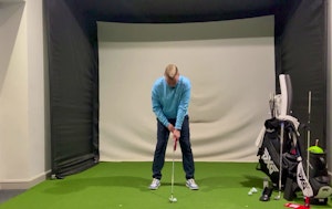 Mastering Club Face Control: A Red and Black Bat Technique